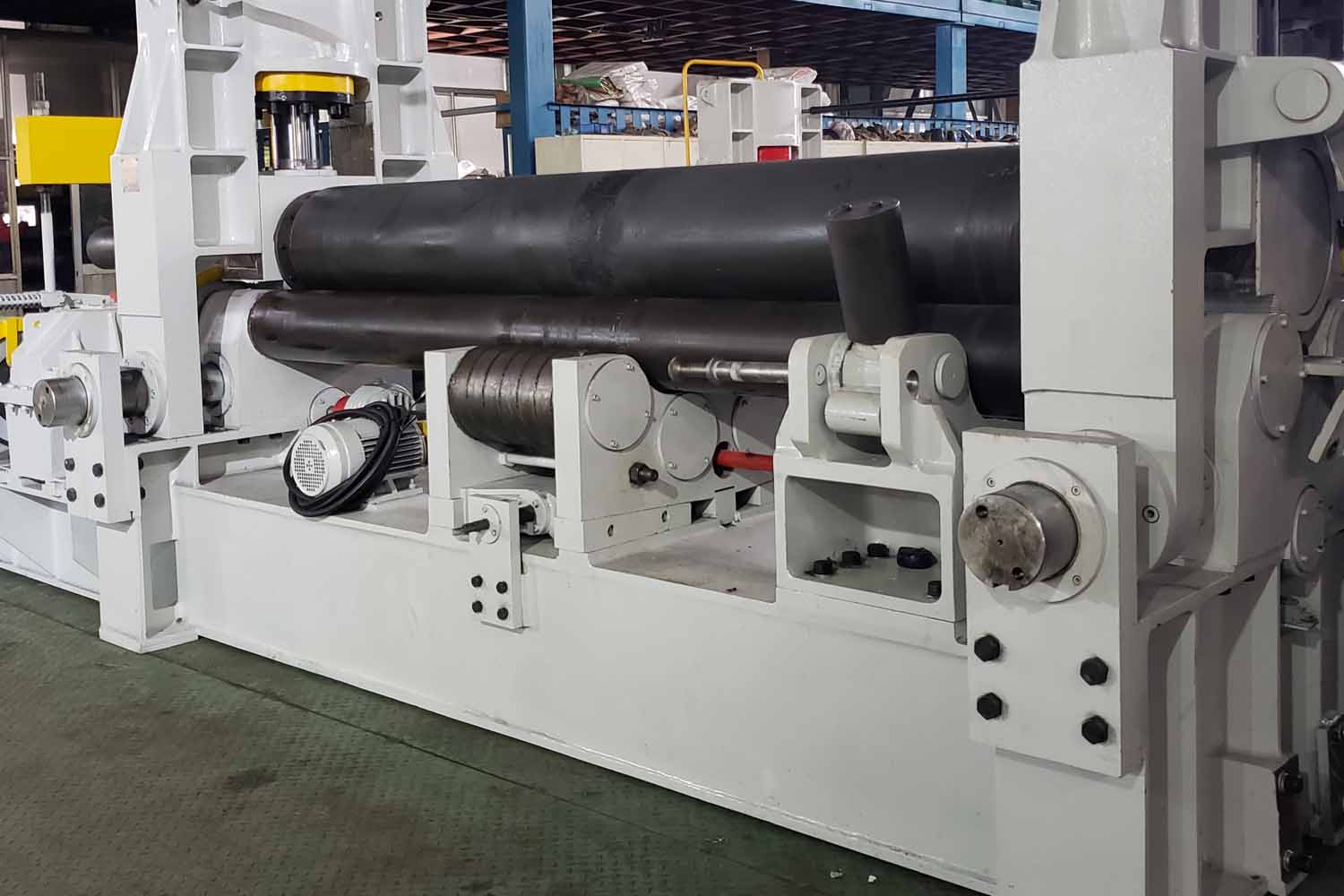 four-roll plate rolling machine